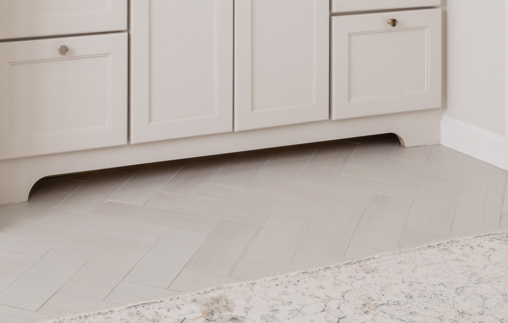 Six Tips to Consider When Choosing Floor Tile