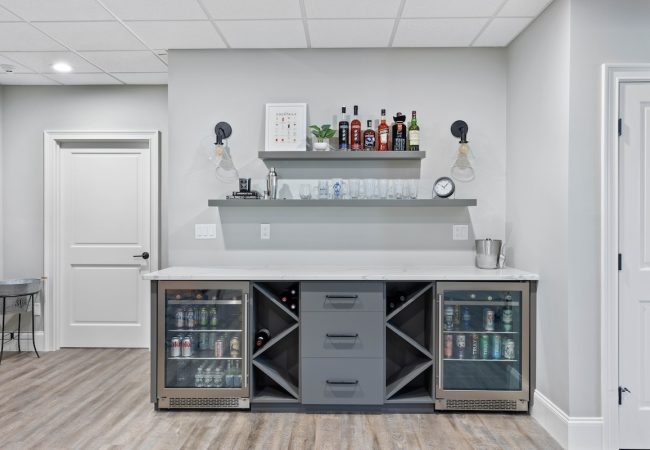 Finished basement wet bar with new finishes (JM Construction)