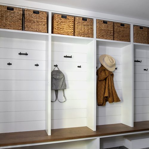 Hanging and Storage Space